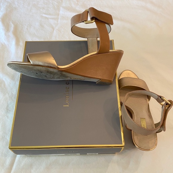 Louise et Cie Platinum Ankle Strap Wedge Heels - Picture 3 of 7